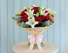Букет цветов из:  Лилии и Розы в Анциферово
