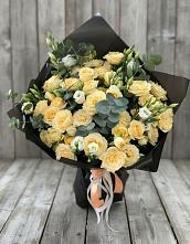 Букет цветов из:  Розы и Лизиантусы в Анциферово