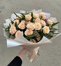 Букет Кремовые розы Латте в Анциферово