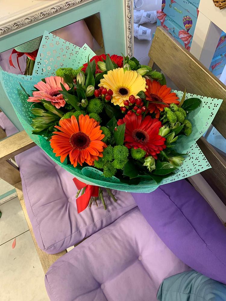 Букет цветов из: Герберы, Хризантемы и Альстромерии в Анциферово