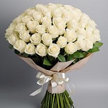 Букет 101 беля роза Белоснежка в Анциферово