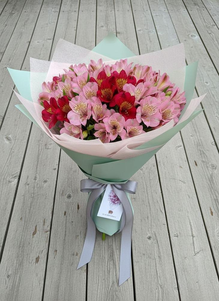 Букет цветов из: Альстромерии в Анциферово